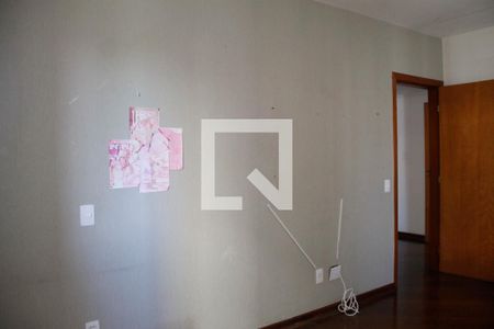 Apartamento à venda com 170m², 4 quartos e 2 vagas Apartamento à venda com 170m², 4 quartos e 2 vagasQuarto 1