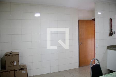Apartamento à venda com 170m², 4 quartos e 2 vagas Apartamento à venda com 170m², 4 quartos e 2 vagasCozinha