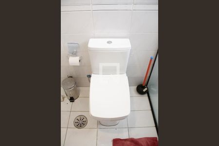 Apartamento à venda com 170m², 4 quartos e 2 vagas Apartamento à venda com 170m², 4 quartos e 2 vagasBanheiro Social