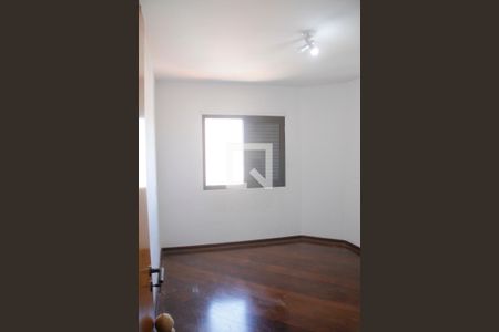 Apartamento à venda com 170m², 4 quartos e 2 vagasQuarto 2