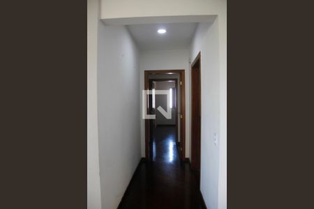 Corredor de apartamento à venda com 4 quartos, 170m² em Santa Paula, São Caetano do Sul
