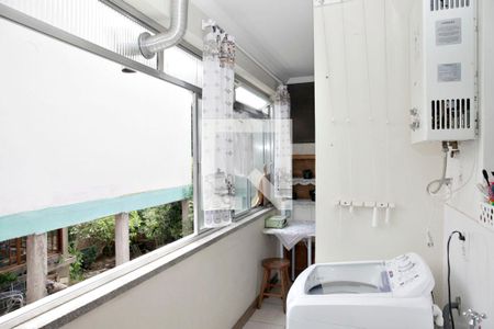 Apartamento à venda com 102m², 3 quartos e 1 vagaÁrea de Serviço