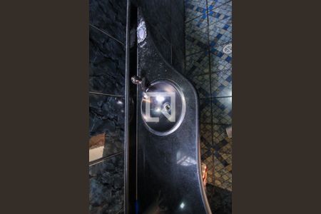 Casa para alugar com 180m², 2 quartos e 2 vagasBanheiro do Quarto 1