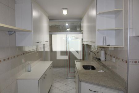 Apartamento à venda com 94m², 3 quartos e 2 vagasCozinha