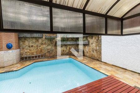 Casa de condomínio para alugar com 283m², 4 quartos e 4 vagas Casa de condomínio para alugar com 283m², 4 quartos e 4 vagasPiscina