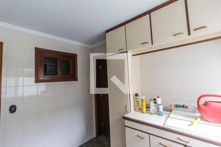 Casa de condomínio para alugar com 283m², 4 quartos e 4 vagas Casa de condomínio para alugar com 283m², 4 quartos e 4 vagasÁrea de Serviço