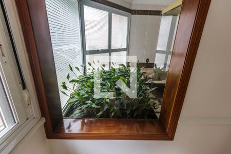 Casa de condomínio para alugar com 283m², 4 quartos e 4 vagas Casa de condomínio para alugar com 283m², 4 quartos e 4 vagasDetalhe