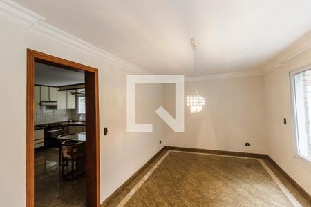 Casa de condomínio para alugar com 283m², 4 quartos e 4 vagas Casa de condomínio para alugar com 283m², 4 quartos e 4 vagasSala de Jantar