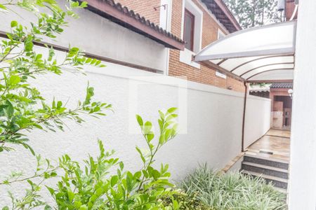 Casa de condomínio para alugar com 283m², 4 quartos e 4 vagas Casa de condomínio para alugar com 283m², 4 quartos e 4 vagasVista do Quarto