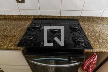 Casa de condomínio para alugar com 283m², 4 quartos e 4 vagas Casa de condomínio para alugar com 283m², 4 quartos e 4 vagasDetalhe da cozinha