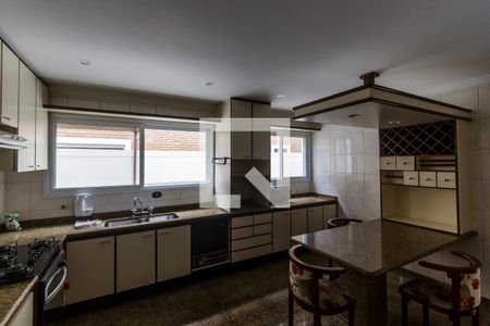 Casa de condomínio para alugar com 283m², 4 quartos e 4 vagas Casa de condomínio para alugar com 283m², 4 quartos e 4 vagasCozinha