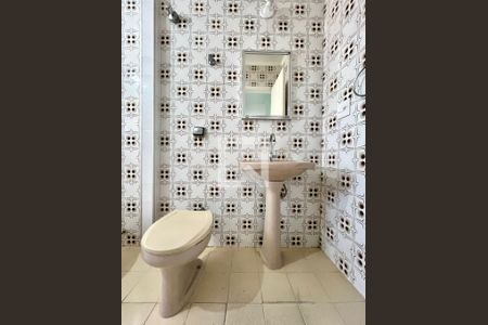 Banheiro social de apartamento para alugar com 1 quarto, 71m² em Centro, Campinas
