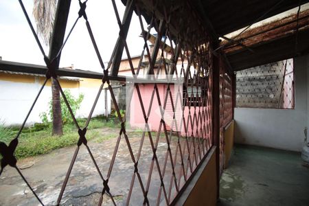 Casa à venda com 360m², 3 quartos e 2 vagasÁrea de Serviço