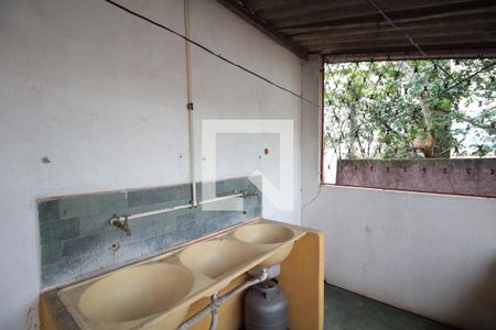 Casa à venda com 360m², 3 quartos e 2 vagasÁrea de Serviço