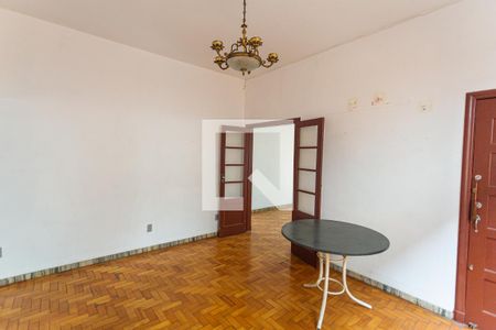 Sala 2 de casa para alugar com 4 quartos, 250m² em Floresta, Belo Horizonte