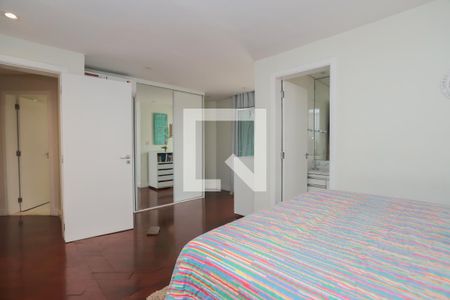 Apartamento para alugar com 180m², 2 quartos e 2 vagasQuarto 2 - Suíte