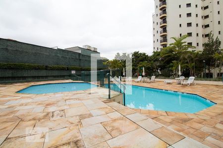 Apartamento para alugar com 180m², 2 quartos e 2 vagasPiscina