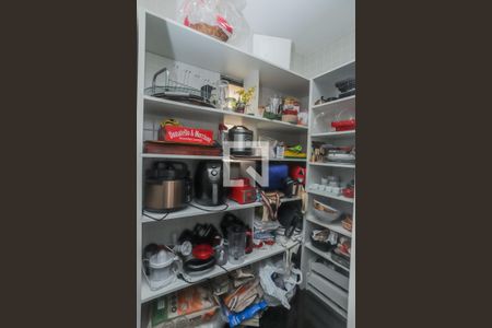 Apartamento para alugar com 180m², 2 quartos e 2 vagasDespensa