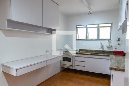 Apartamento à venda com 92m², 2 quartos e 1 vagaCozinha