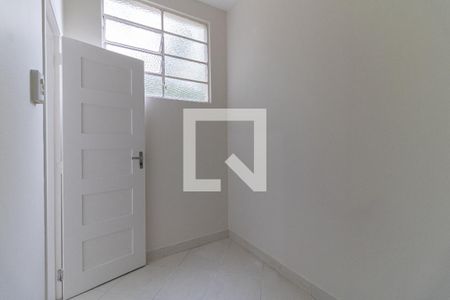 Apartamento para alugar com 100m², 2 quartos e sem vaga Apartamento para alugar com 100m², 2 quartos e sem vagaQuarto de Serviço