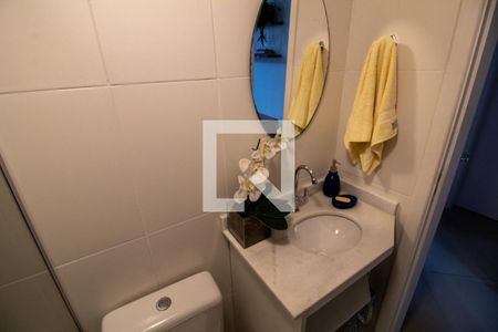 Banheiro da Suíte de apartamento à venda com 2 quartos, 50m² em Santo Amaro, São Paulo