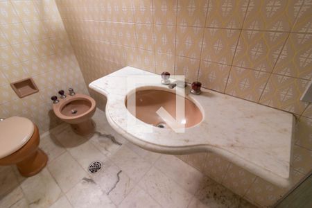 Apartamento para alugar com 160m², 4 quartos e 1 vagaBanheiro da Suíte