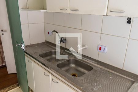 Casa à venda com 600m², 4 quartos e 8 vagasCozinha