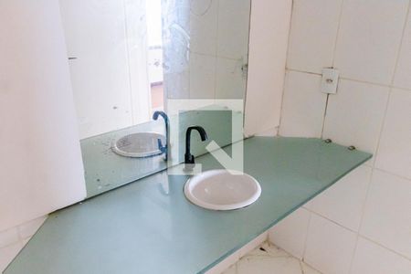 Casa à venda com 600m², 4 quartos e 8 vagasBanheiro da Suíte 1