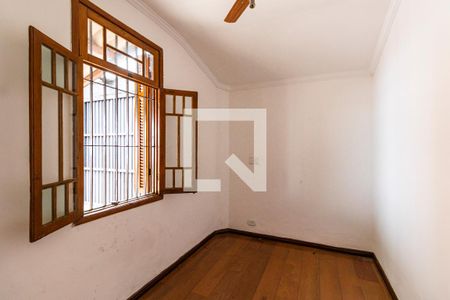 Casa à venda com 600m², 4 quartos e 8 vagasCloset da Suíte 1