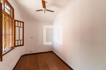 Casa à venda com 600m², 4 quartos e 8 vagasCloset da Suíte 1