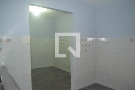 Casa para alugar com 74m², 2 quartos e sem vaga Casa para alugar com 74m², 2 quartos e sem vagacozinha