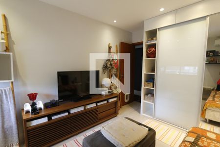 Apartamento para alugar com 100m², 3 quartos e 1 vagaquarto 2