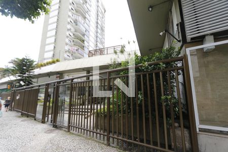 Apartamento para alugar com 100m², 3 quartos e 1 vagaFachada