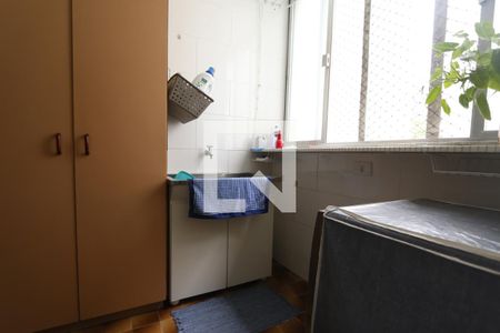 Apartamento para alugar com 100m², 3 quartos e 1 vagaDetalhe da area de serviço