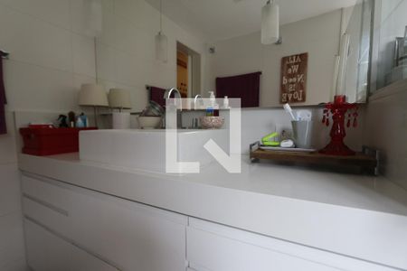 Apartamento para alugar com 100m², 3 quartos e 1 vagaBanheiro da Suíte 3