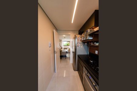 Apartamento à venda com 69m², 2 quartos e 2 vagasCozinha