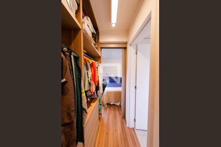 Apartamento à venda com 69m², 2 quartos e 2 vagasCloset