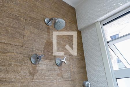 Apartamento à venda com 75m², 2 quartos e 2 vagasBanheiro da Suíte