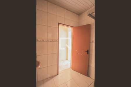 Banheiro de casa à venda com 2 quartos, 110m² em Campina, São Leopoldo