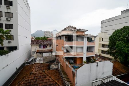 Vista do Quarto 1 de apartamento para alugar com 2 quartos, 70m² em Vila Isabel, Rio de Janeiro