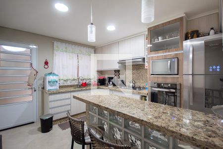 Casa à venda com 180m², 2 quartos e 2 vagasCozinha