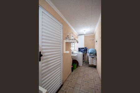 Casa à venda com 180m², 2 quartos e 2 vagasÁrea de Serviço