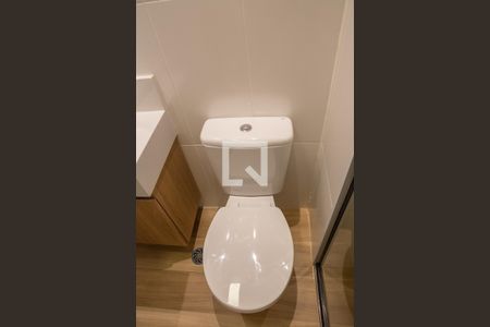 Banheiro de apartamento para alugar com 1 quarto, 25m² em Perdizes, São Paulo