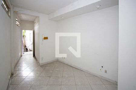 Sala de casa para alugar com 2 quartos, 60m² em Alcântara, São Gonçalo