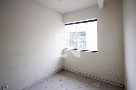 Quarto 2 de casa para alugar com 2 quartos, 60m² em Alcântara, São Gonçalo