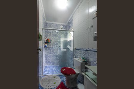 Casa à venda com 200m², 3 quartos e 2 vagas Casa à venda com 200m², 3 quartos e 2 vagasBanheiro