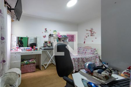 Casa à venda com 200m², 3 quartos e 2 vagas Casa à venda com 200m², 3 quartos e 2 vagasQuarto 2