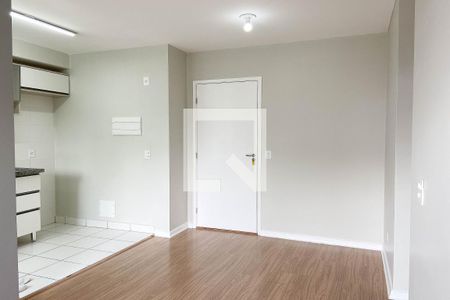 Sala de apartamento à venda com 2 quartos, 46m² em Padroeira, Osasco