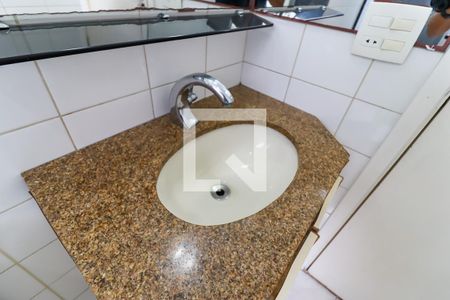 Apartamento à venda com 60m², 2 quartos e 1 vaga Apartamento à venda com 60m², 2 quartos e 1 vagaBanheiro Corredor