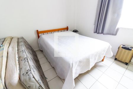 Detalhe do quarto de apartamento para alugar com 2 quartos, 60m² em Aviação, Praia Grande